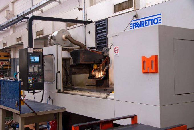 CNC Tangentialschleifen Favretto